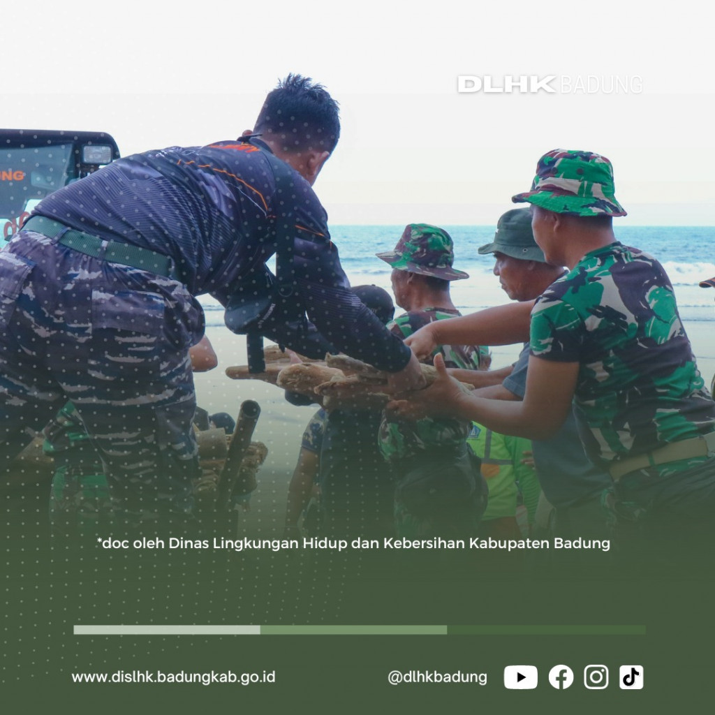 WUJUDKAN TRANSFORMASI EKONOMI BALI YANG HIJAU, TANGGUH DAN SEJAHTERA BERSAMA BERSIHKAN PANTAI KUTA